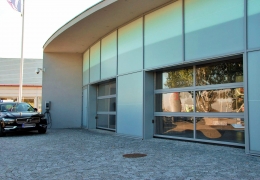 Brama garażowa KRISPOL salon samochodowy Rzgowska Łódź (8)