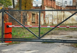 Brama wjazdowa przesuwna Szlaban FAAC Gdańska 142 Łódź (2)